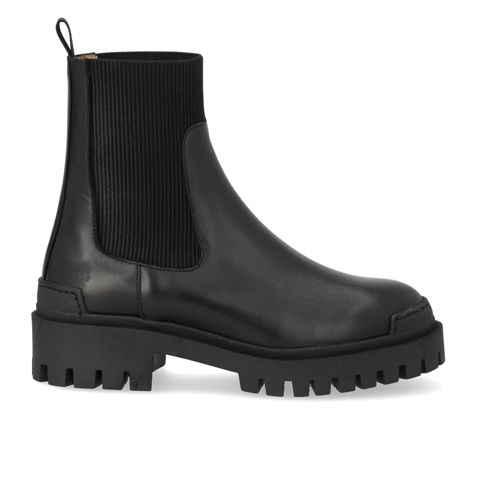 Chelsea Stiefel - Black