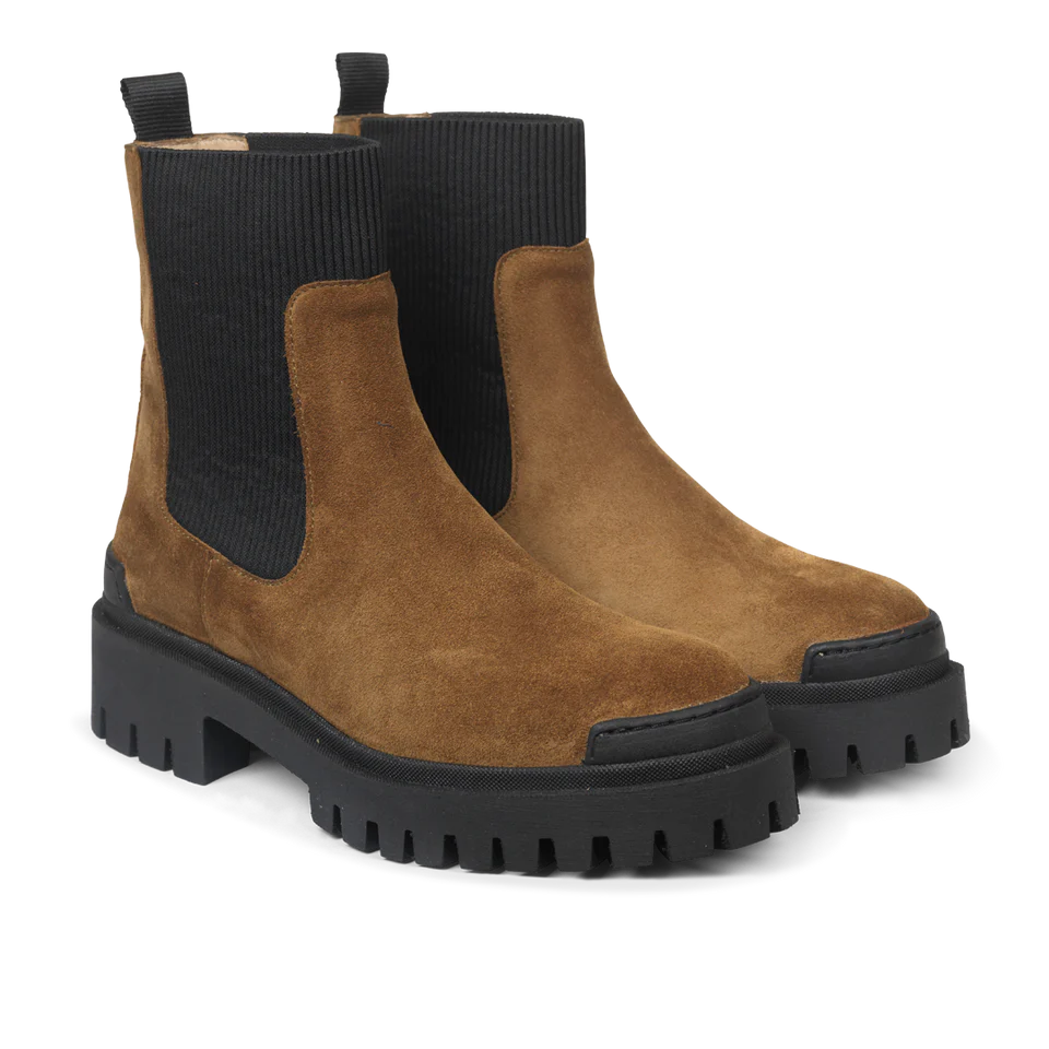 Chelsea Stiefel - Ocher/Black