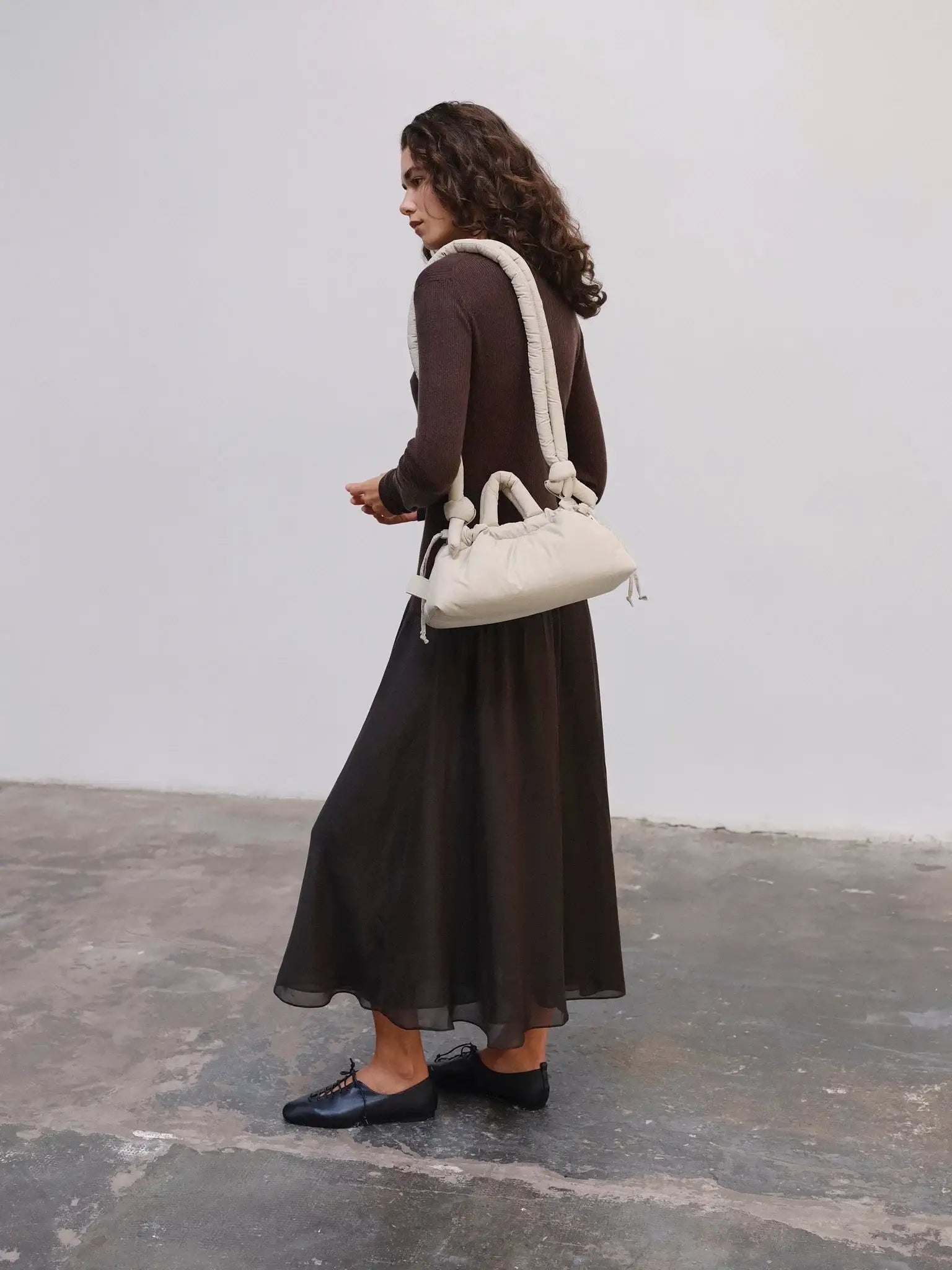 Ona Baguette Bag - Sand