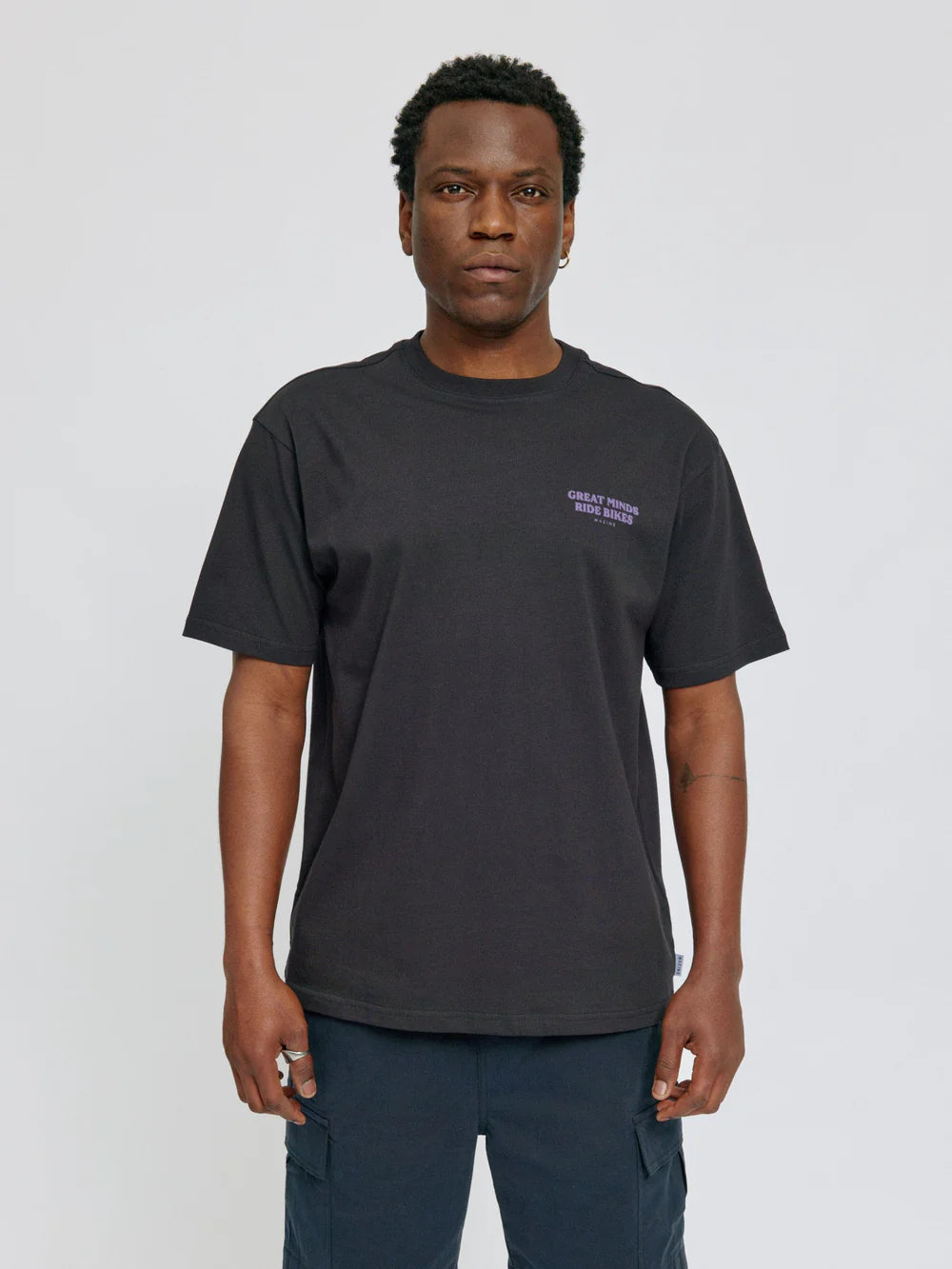 Back Print Theme T-Shirt - Black/Minds