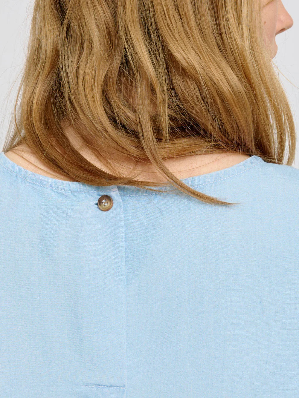 Tencel Top - Light Blue Wash