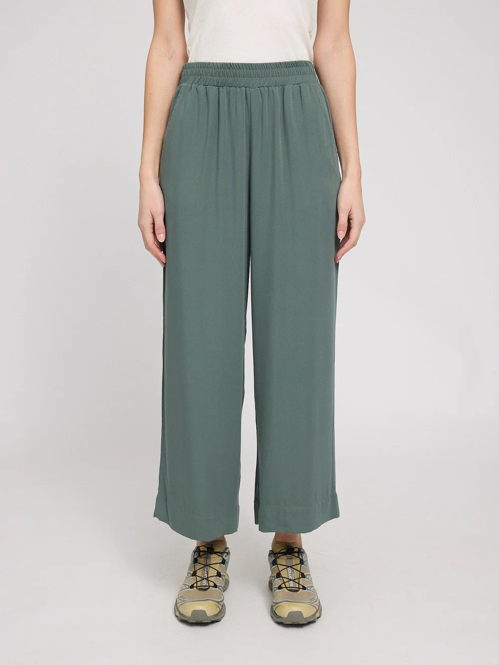 Wide Leg Viscose Pants - Bottle