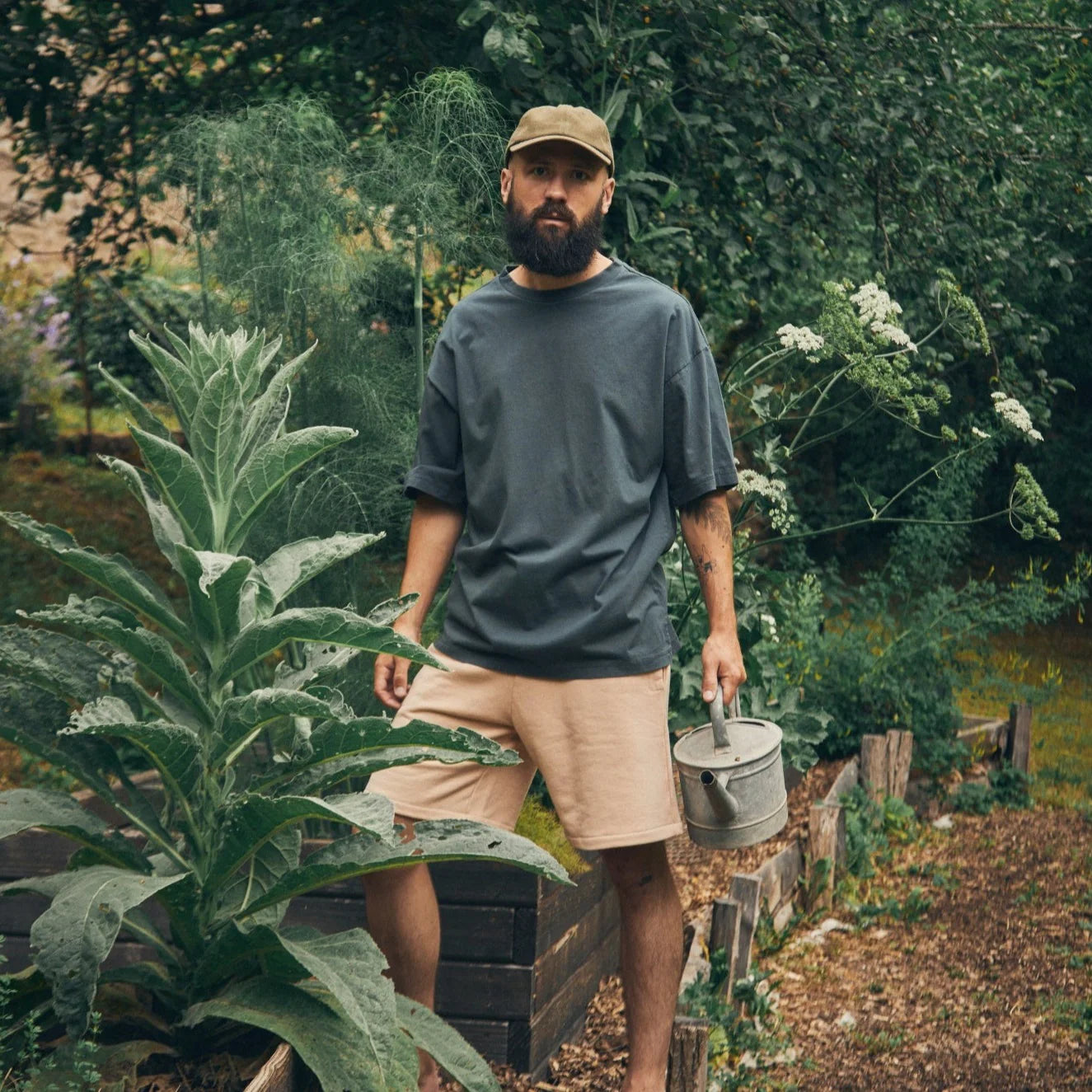 Seringat T-Shirt – Pirate Black