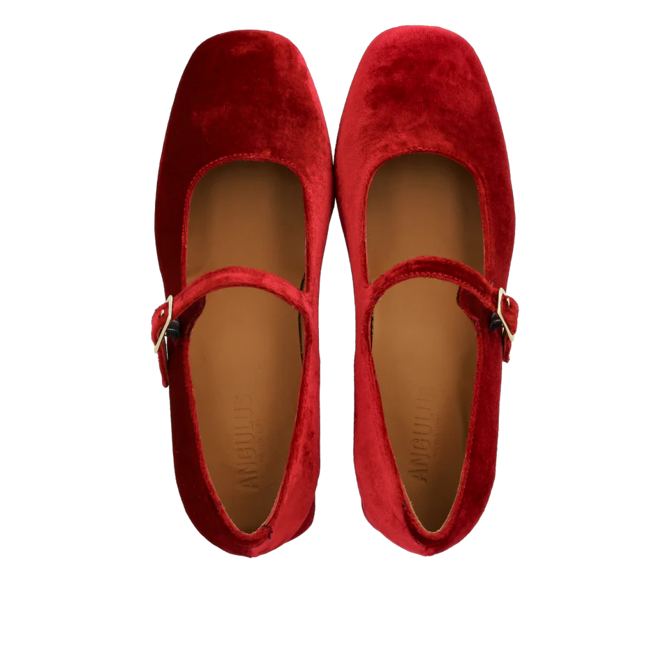 Mary Jane - Red Velvet