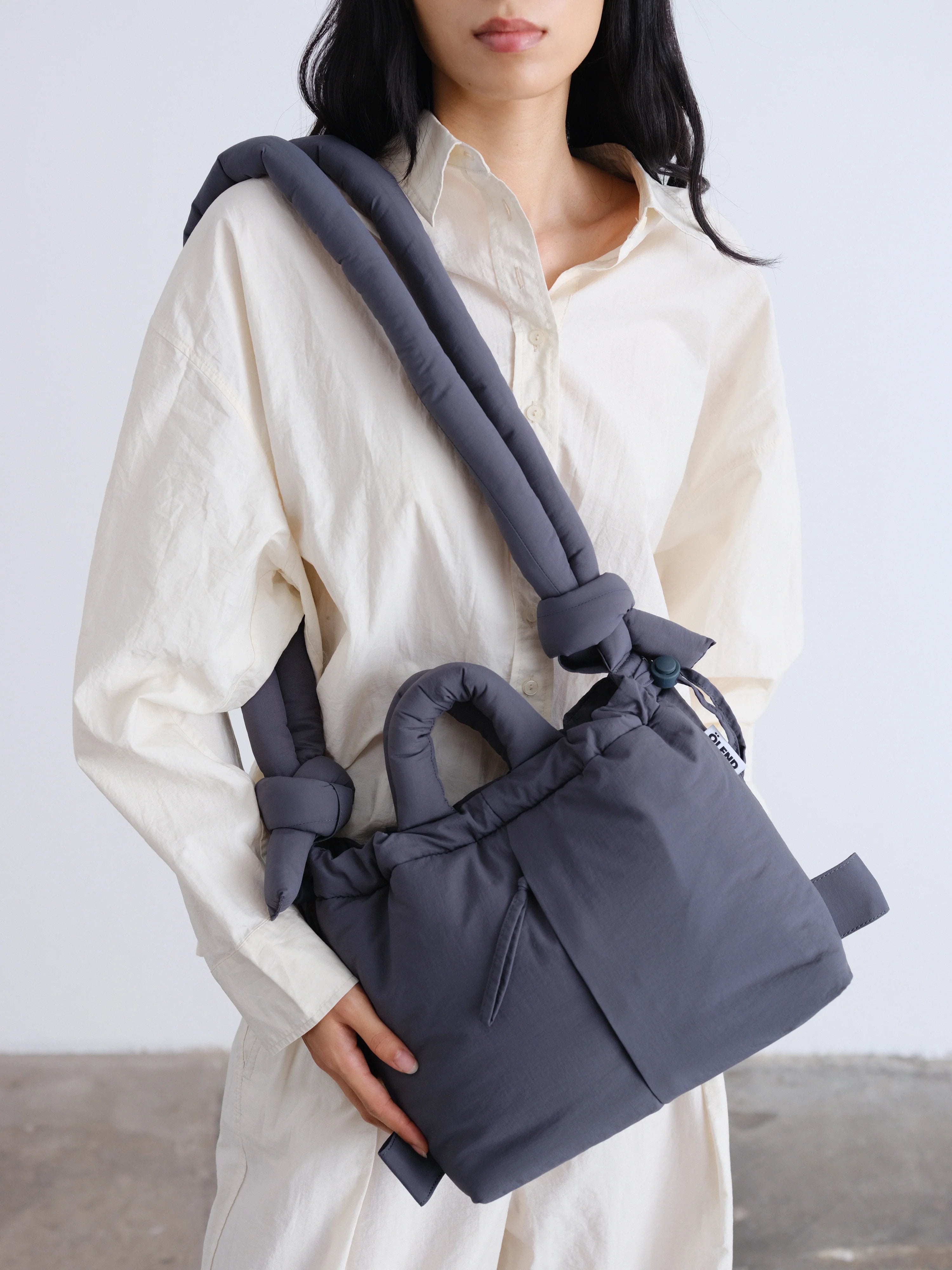Compact Ona Soft Bag - Coal