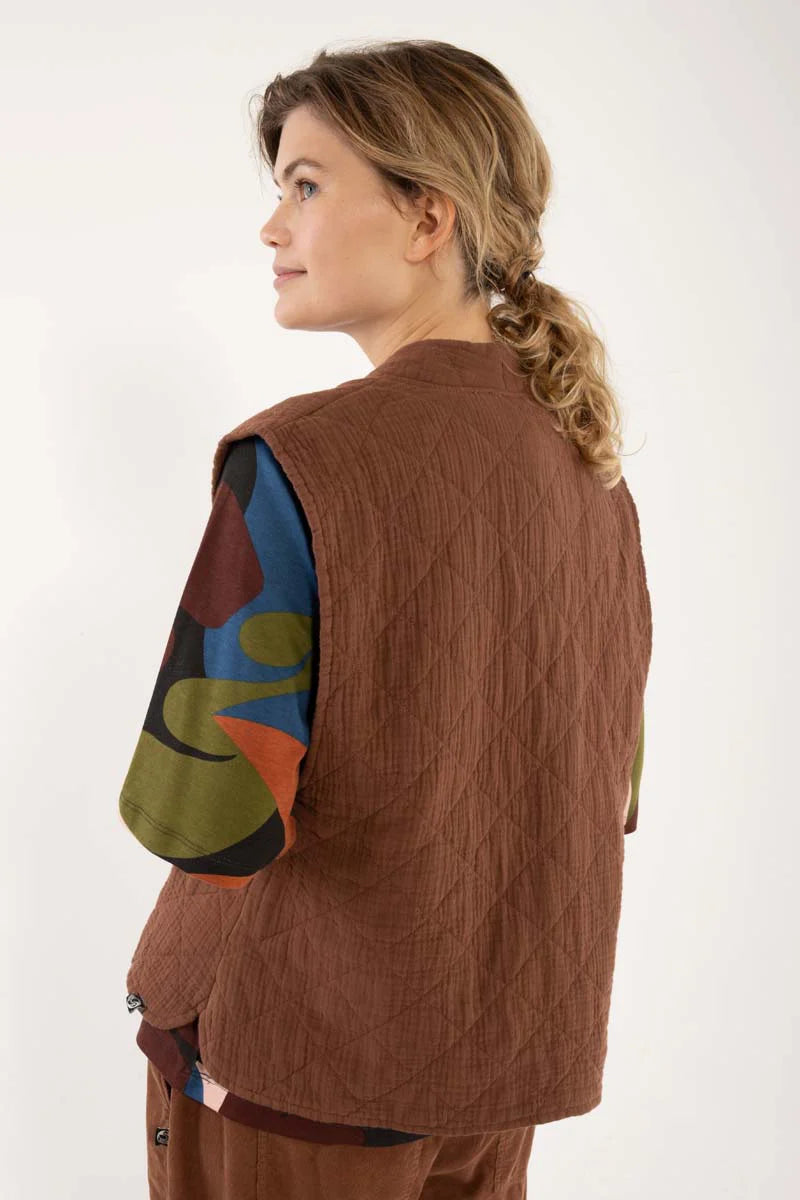 Danevibeke - Steppweste Brown