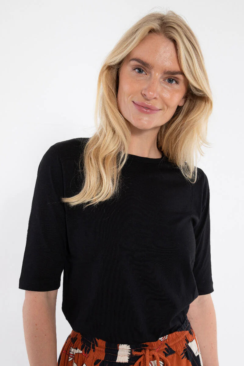 Danemanna Modal Tee - Black