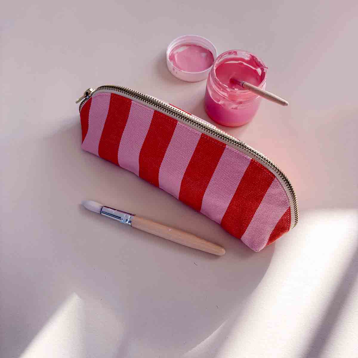 Stifteetui Gaston - Candy pink / Red Stripes