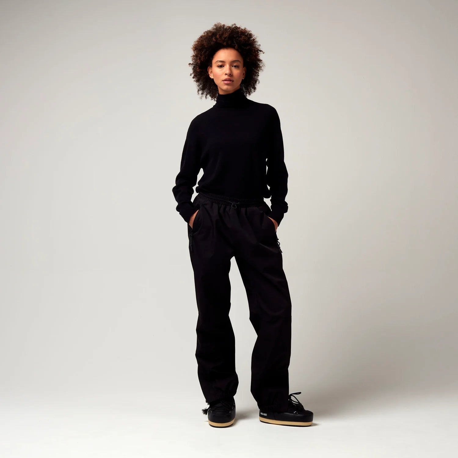 Neve –  Deep Black