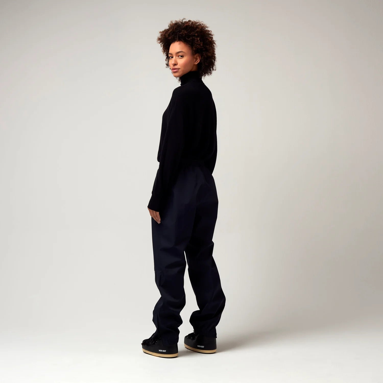 Neve –  Sky Captain Blue