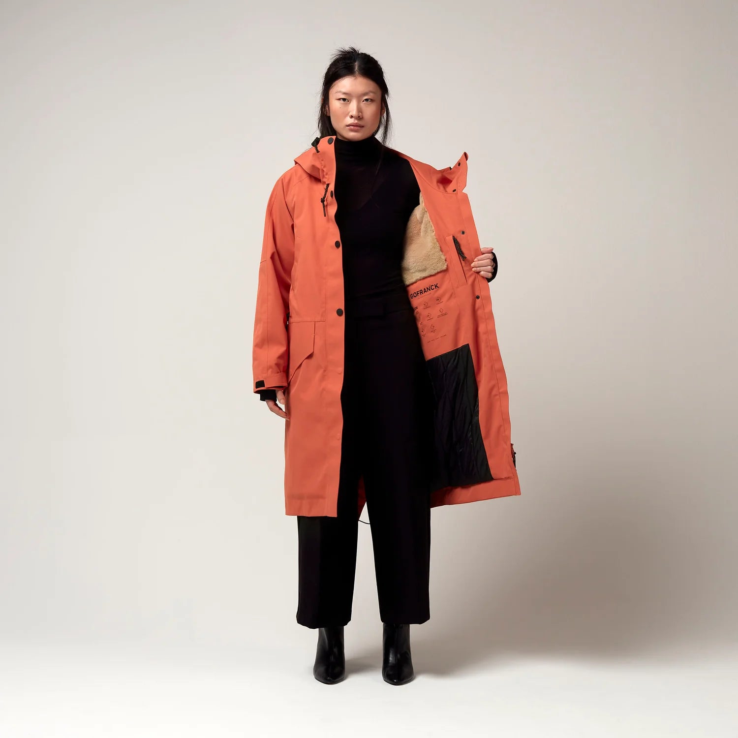 Cold Winter - Apricot