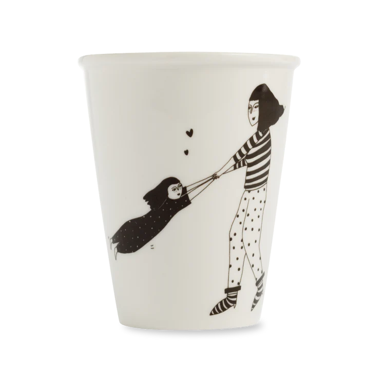 Cup -  Spinning Around