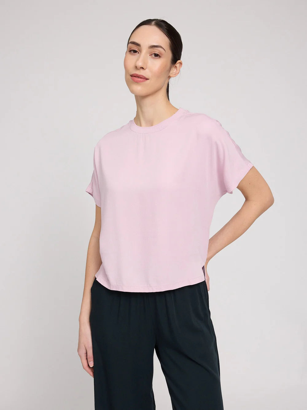 Crew Neck Viscose Blouse - Soft Pink