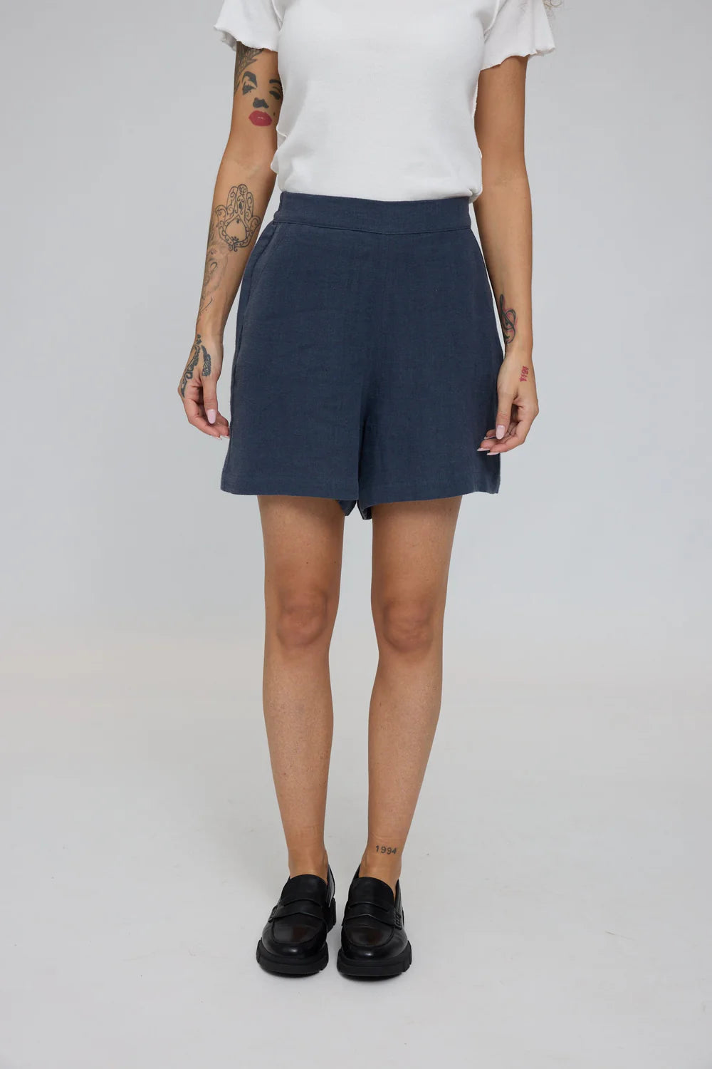 Linen Shorts - ink blue