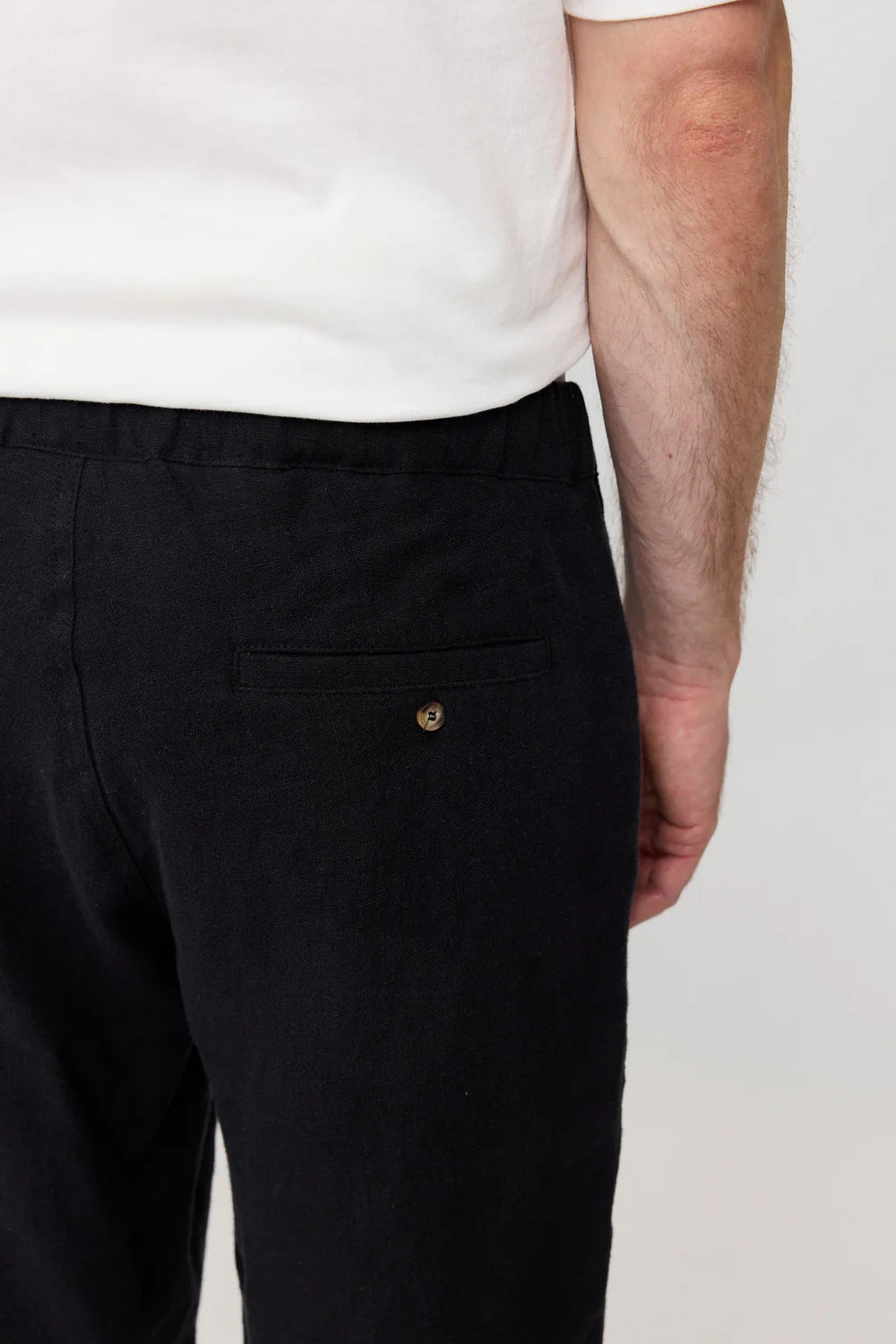Regular Linen Shorts - Black
