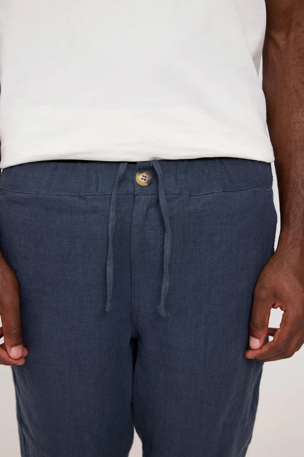 Regular Linen Shorts - Ink Blue