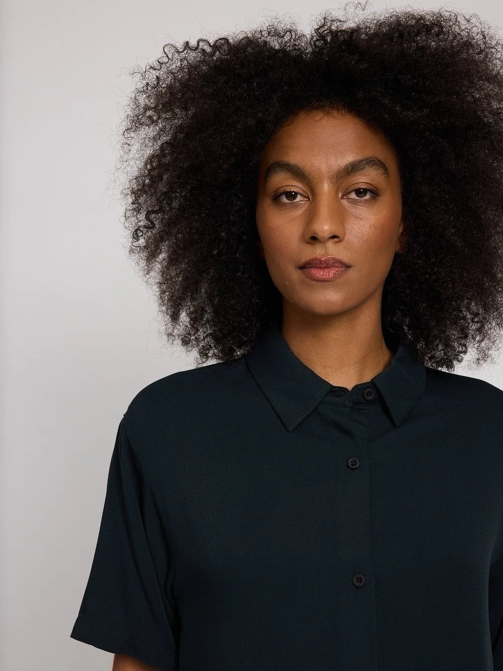 Short Sleeve Viscose Shirt - Black