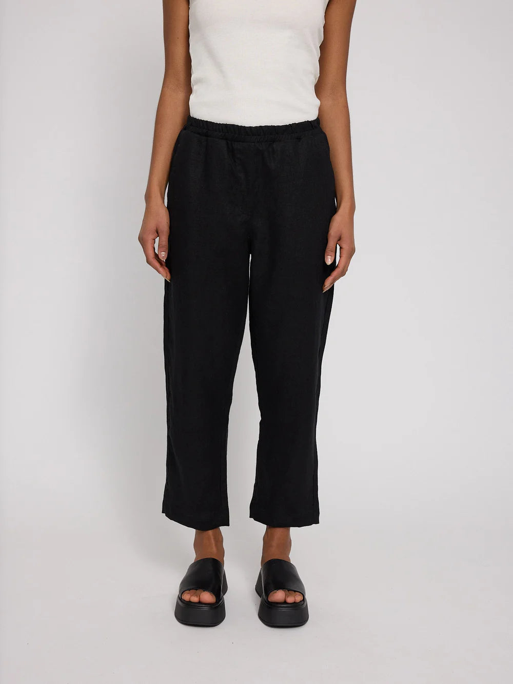 Straight Leg Linen Pants - Black