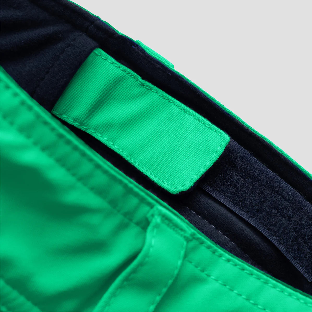 Crusade Snow Pants - Rana Green