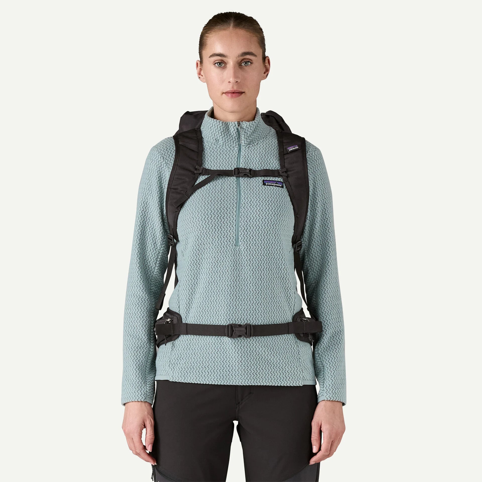 Terravia Pack 28L - Black