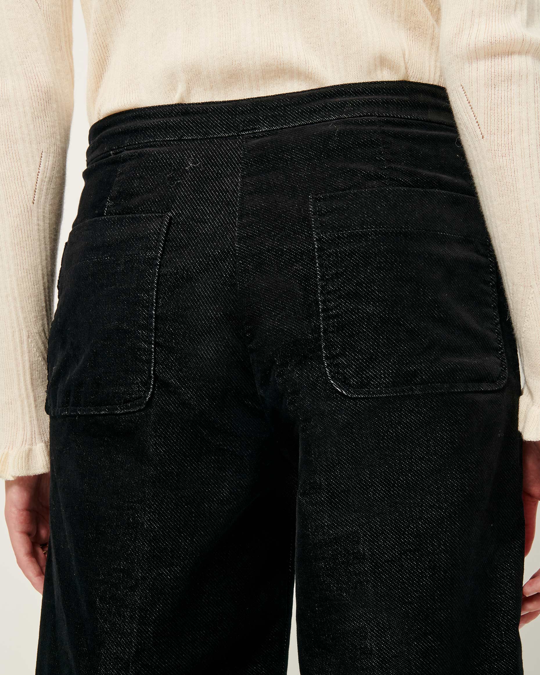 Alvelvet Hose - Black