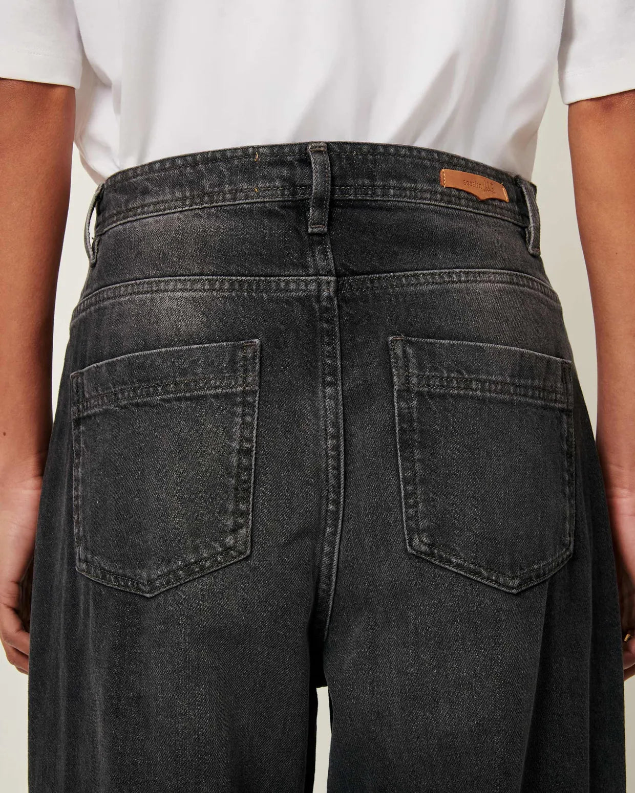 Peter Jeans - Graffit