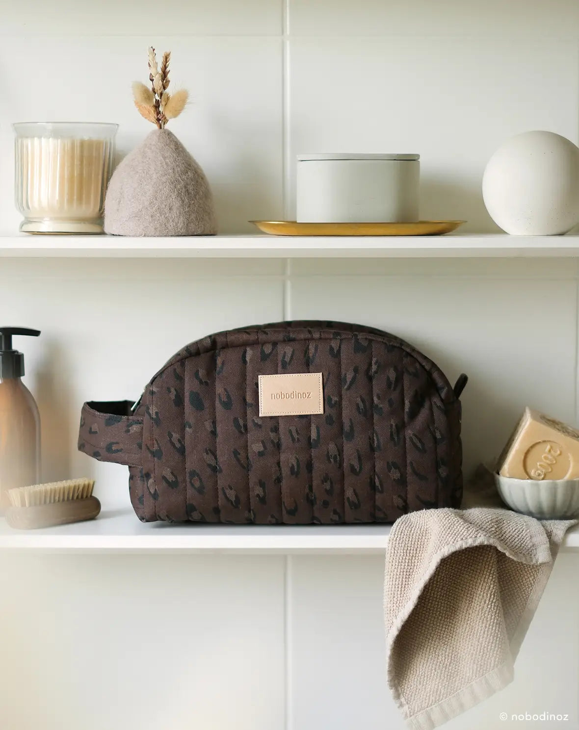 Vanity Case - Leonie Brown